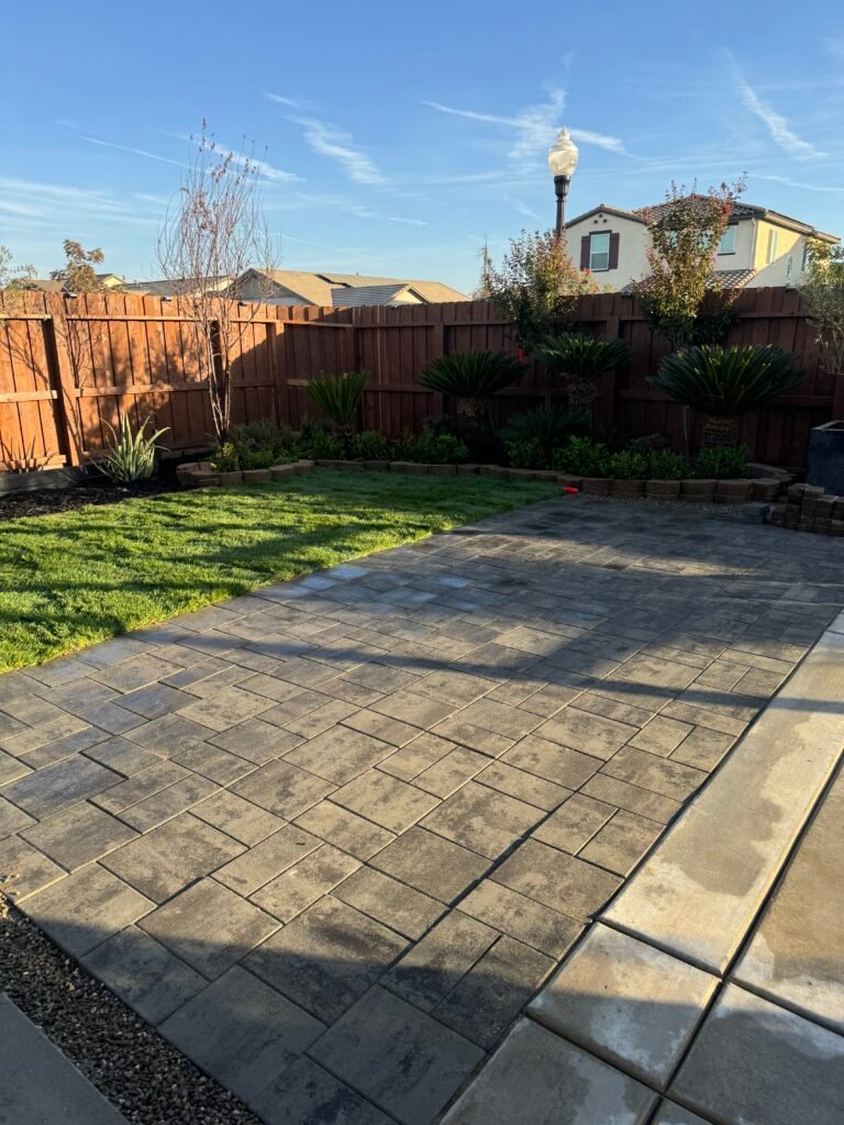 IMG_1369 - Roger Hernandez